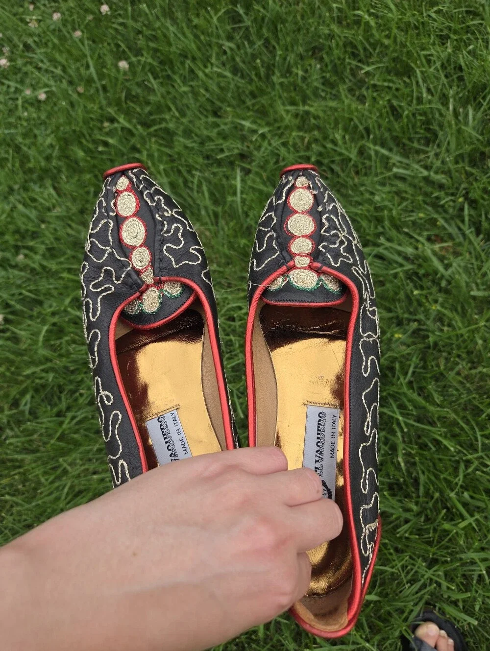 Vintage El Vaquero Italy Black Leather Gold Embroidered Slipper Flats 38